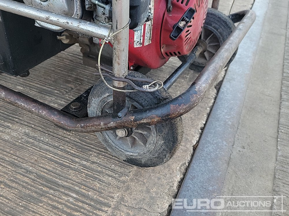 Μηχανών ασφάλτου JCB Beaver: φωτογραφία 10 Μηχανών ασφάλτου JCB Beaver: φωτογραφία 10