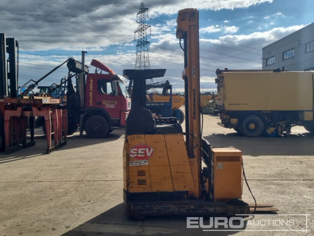 Jungheinrich Electric Side Loader Forklift, 3 Stage Free Lift Mast, Forks, Charger (Flat Battery) - Περονοφόρο όχημα: φωτογραφία 2 Jungheinrich Electric Side Loader Forklift, 3 Stage Free Lift Mast, Forks, Charger (Flat Battery) - Περονοφόρο όχημα: φωτογραφία 2