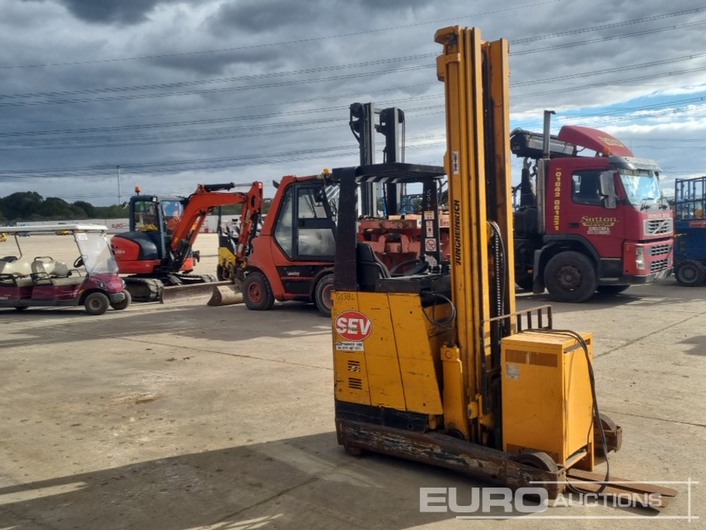 Jungheinrich Electric Side Loader Forklift, 3 Stage Free Lift Mast, Forks, Charger (Flat Battery) - Περονοφόρο όχημα: φωτογραφία 3 Jungheinrich Electric Side Loader Forklift, 3 Stage Free Lift Mast, Forks, Charger (Flat Battery) - Περονοφόρο όχημα: φωτογραφία 3