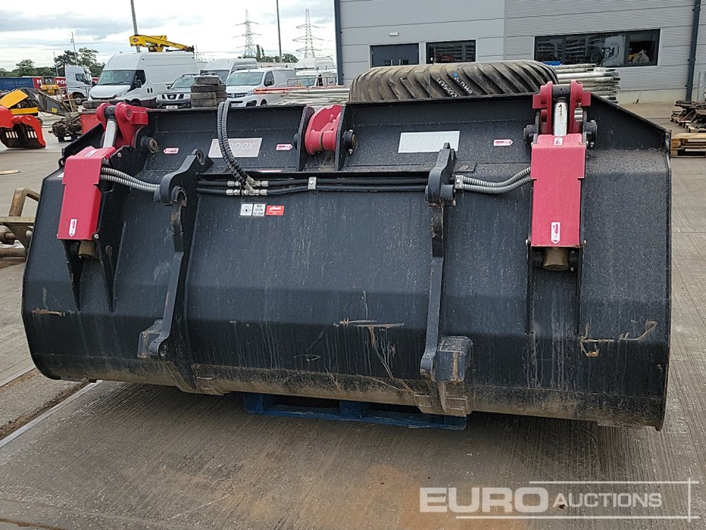 Lalbutt 104" Hydraulic Muck Grab to suit Telehandler - Κουβας: φωτογραφία 4 Lalbutt 104" Hydraulic Muck Grab to suit Telehandler - Κουβας: φωτογραφία 4