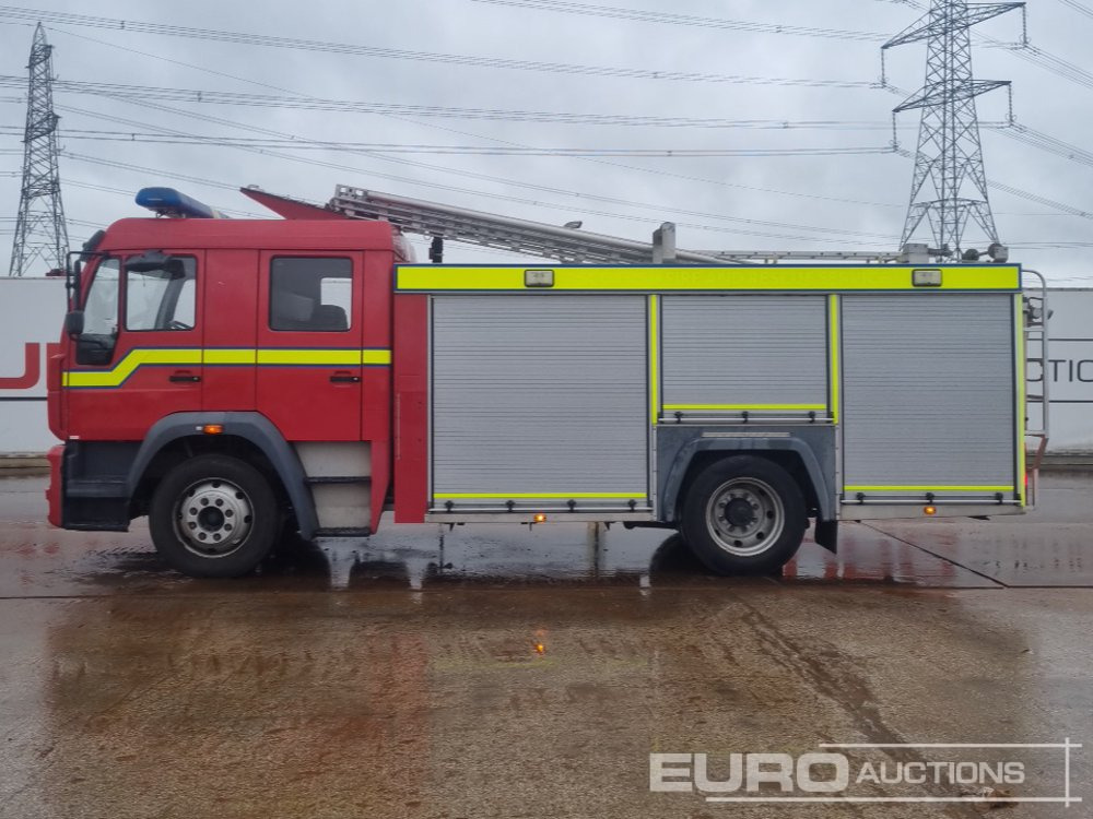 MAN 4x2 Fire Engine, Automatic Gearbox - Πυροσβεστικό όχημα: φωτογραφία 2 MAN 4x2 Fire Engine, Automatic Gearbox - Πυροσβεστικό όχημα: φωτογραφία 2