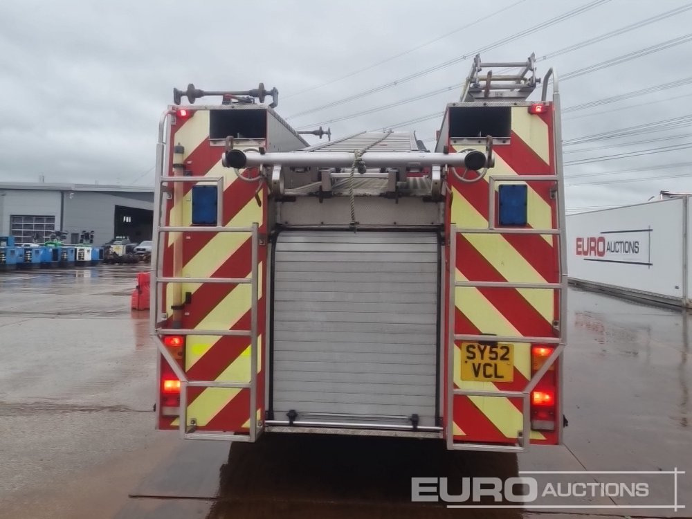 MAN 4x2 Fire Engine, Automatic Gearbox - Πυροσβεστικό όχημα: φωτογραφία 4 MAN 4x2 Fire Engine, Automatic Gearbox - Πυροσβεστικό όχημα: φωτογραφία 4