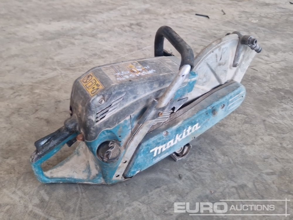 Makita Petrol Con Saw - Εξοπλισμός γκαράζ: φωτογραφία 3 Makita Petrol Con Saw - Εξοπλισμός γκαράζ: φωτογραφία 3