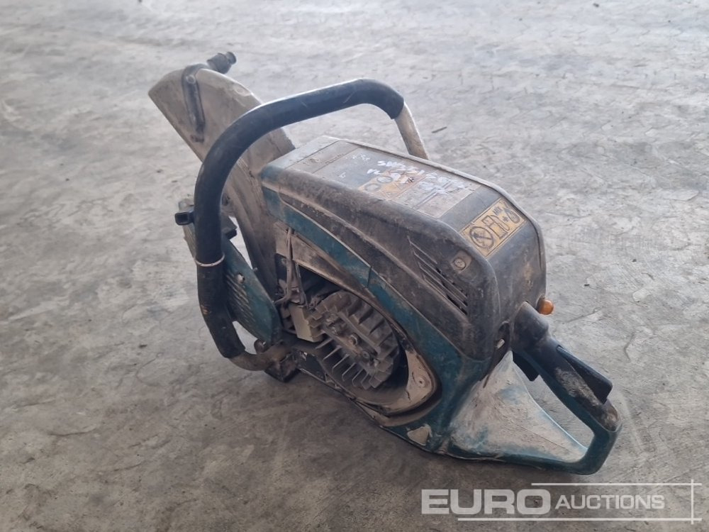 Makita Petrol Con Saw - Εξοπλισμός γκαράζ: φωτογραφία 2 Makita Petrol Con Saw - Εξοπλισμός γκαράζ: φωτογραφία 2