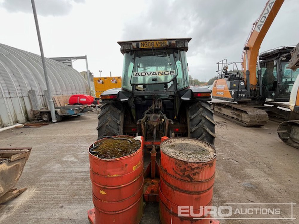 Massey Ferguson 6120 - Τρακτέρ: φωτογραφία 4 Massey Ferguson 6120 - Τρακτέρ: φωτογραφία 4