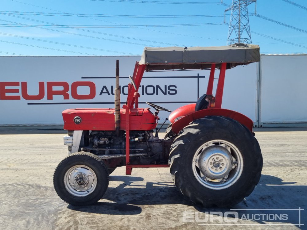 Massey Ferguson MF135 - Τρακτέρ: φωτογραφία 2 Massey Ferguson MF135 - Τρακτέρ: φωτογραφία 2