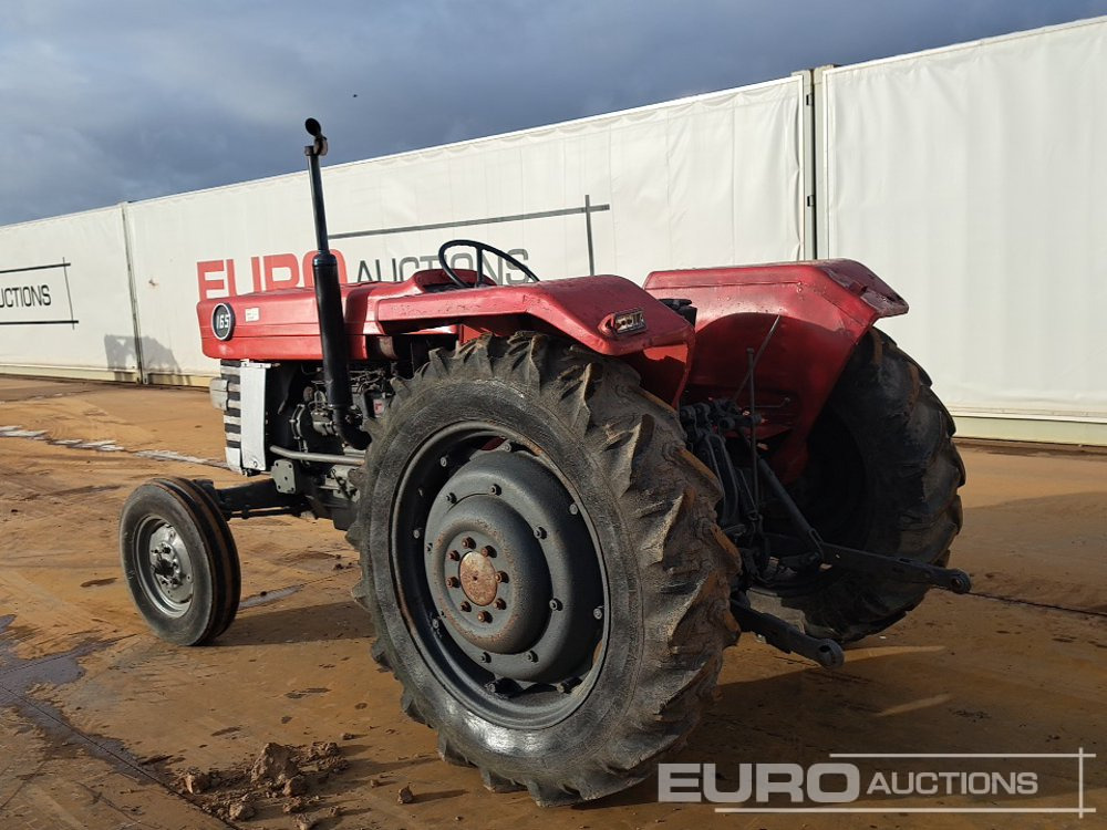 Massey Ferguson MF165 - Τρακτέρ: φωτογραφία 3 Massey Ferguson MF165 - Τρακτέρ: φωτογραφία 3