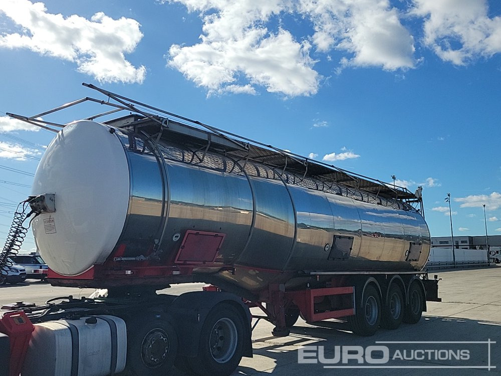 Melton 40,000 Litre Tri Axle Tanker Trailer - Επικαθήμενο βυτίο: φωτογραφία 1 Melton 40,000 Litre Tri Axle Tanker Trailer - Επικαθήμενο βυτίο: φωτογραφία 1