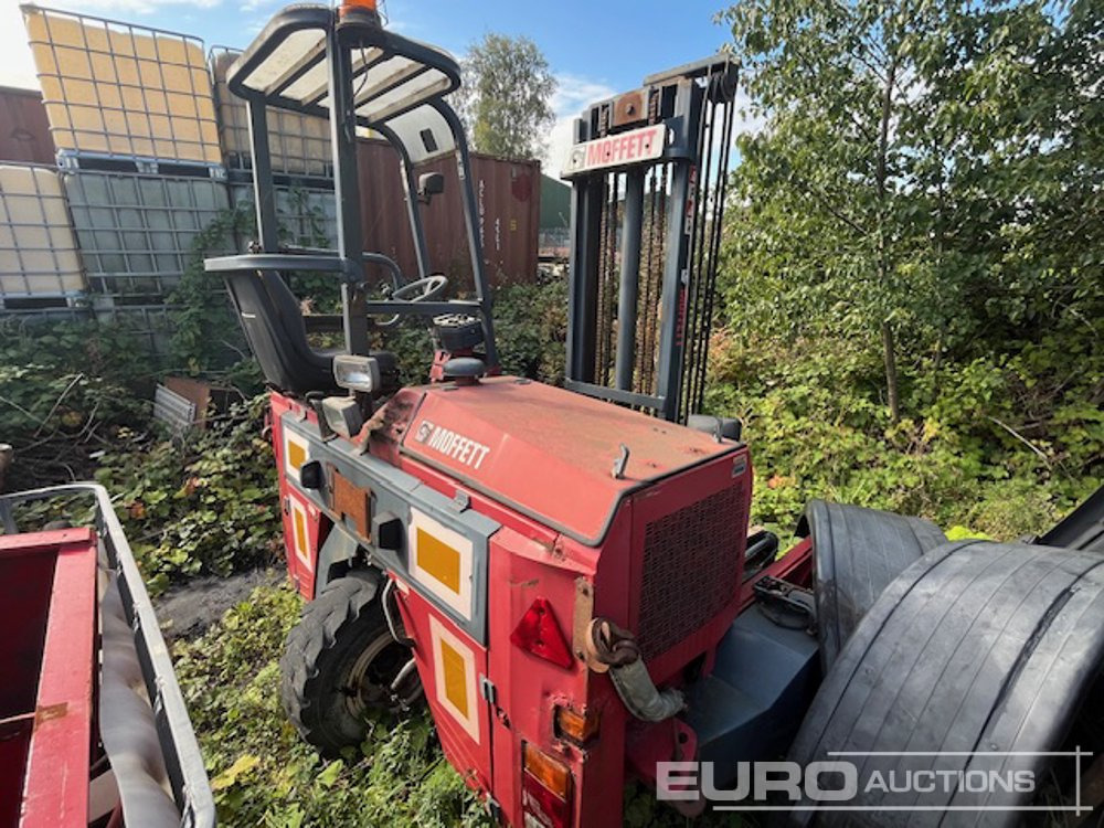 Moffett M5 20.3 - Περονοφόρο όχημα: φωτογραφία 2 Moffett M5 20.3 - Περονοφόρο όχημα: φωτογραφία 2