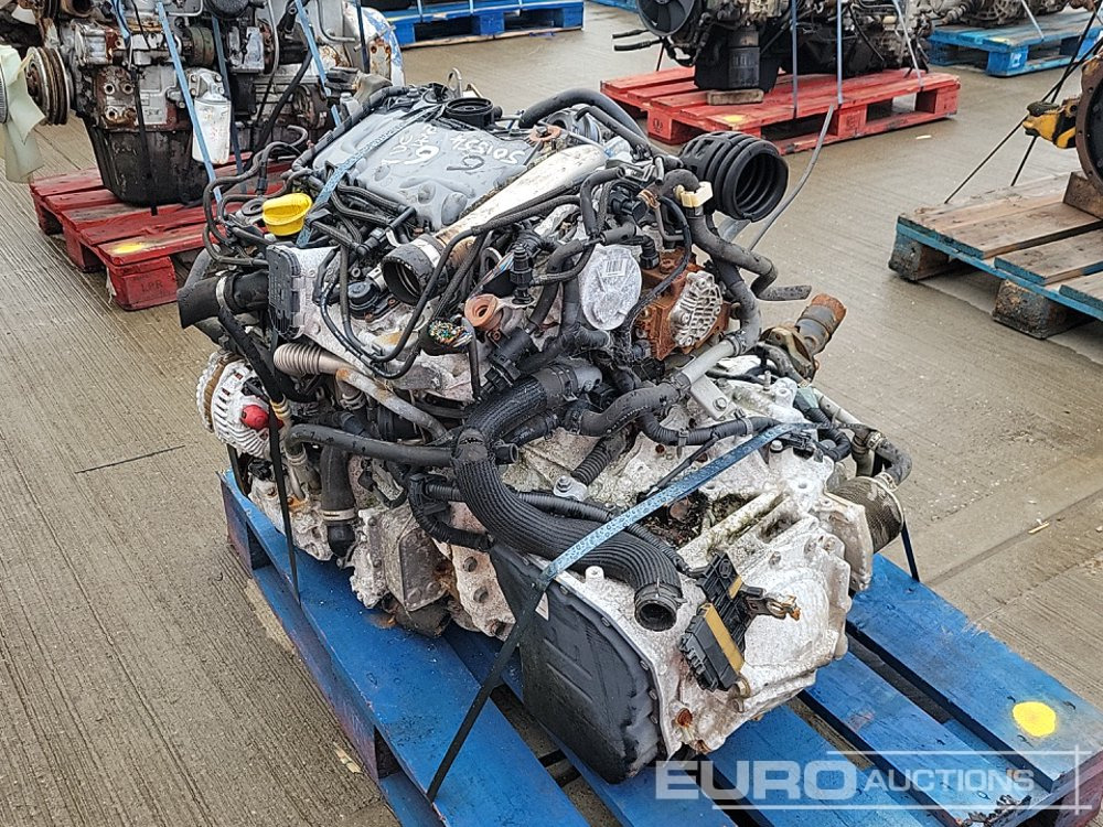 Nissan 4 Cylinder Engine, Gearbox - Κινητήρας: φωτογραφία 3 Nissan 4 Cylinder Engine, Gearbox - Κινητήρας: φωτογραφία 3