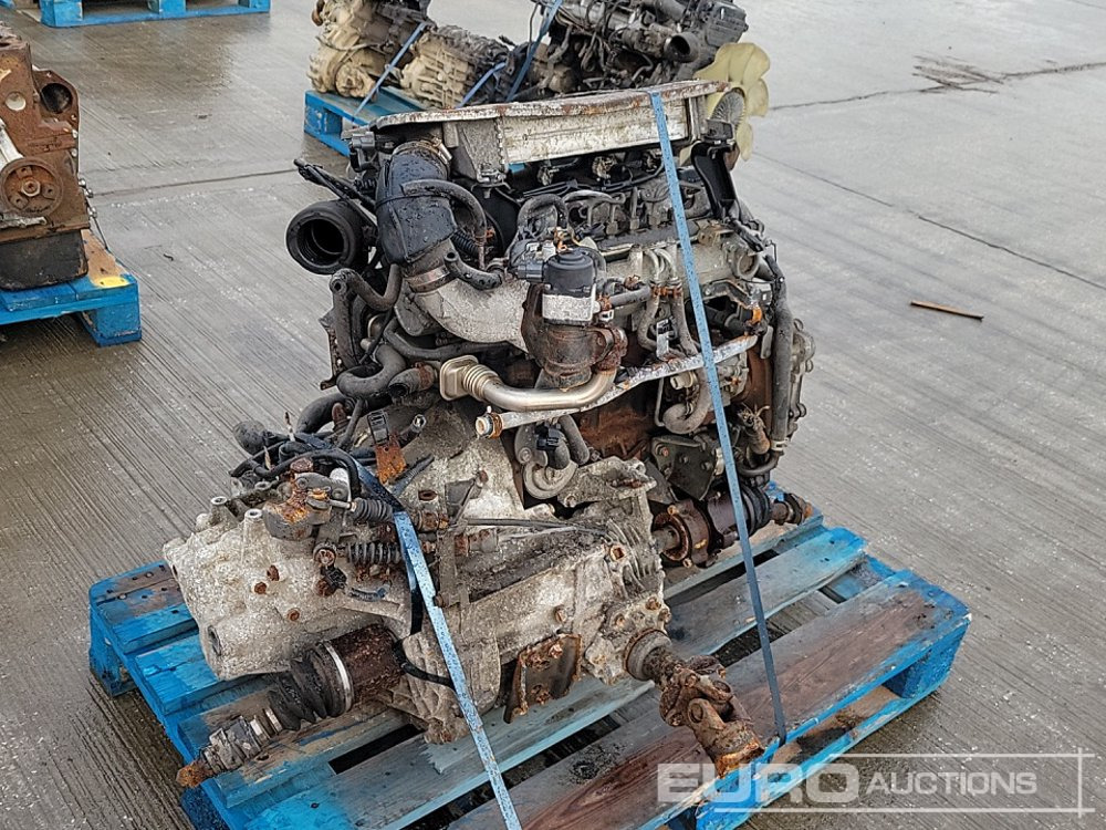 Nissan 4 Cylinder Engine, Gearbox - Κινητήρας: φωτογραφία 5 Nissan 4 Cylinder Engine, Gearbox - Κινητήρας: φωτογραφία 5