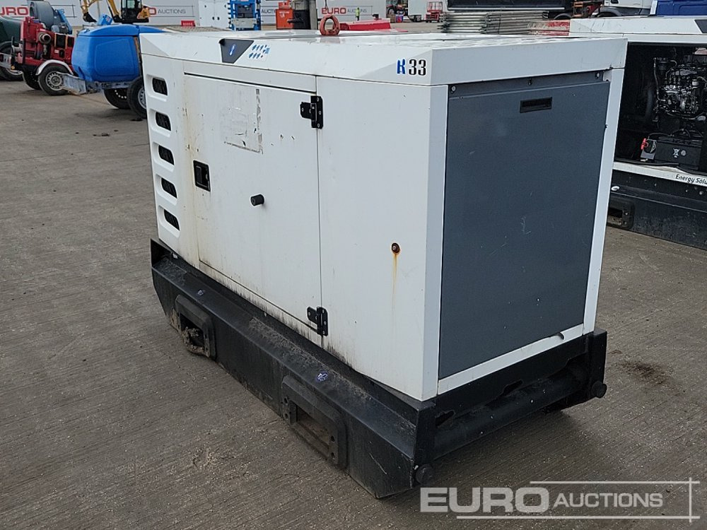 SDMO R33 - Βιομηχανική γεννήτρια: φωτογραφία 3 SDMO R33 - Βιομηχανική γεννήτρια: φωτογραφία 3