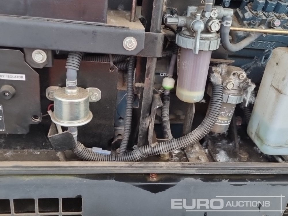 Βιομηχανική γεννήτρια Shindaiwa 300A: φωτογραφία 23 Βιομηχανική γεννήτρια Shindaiwa 300A: φωτογραφία 23