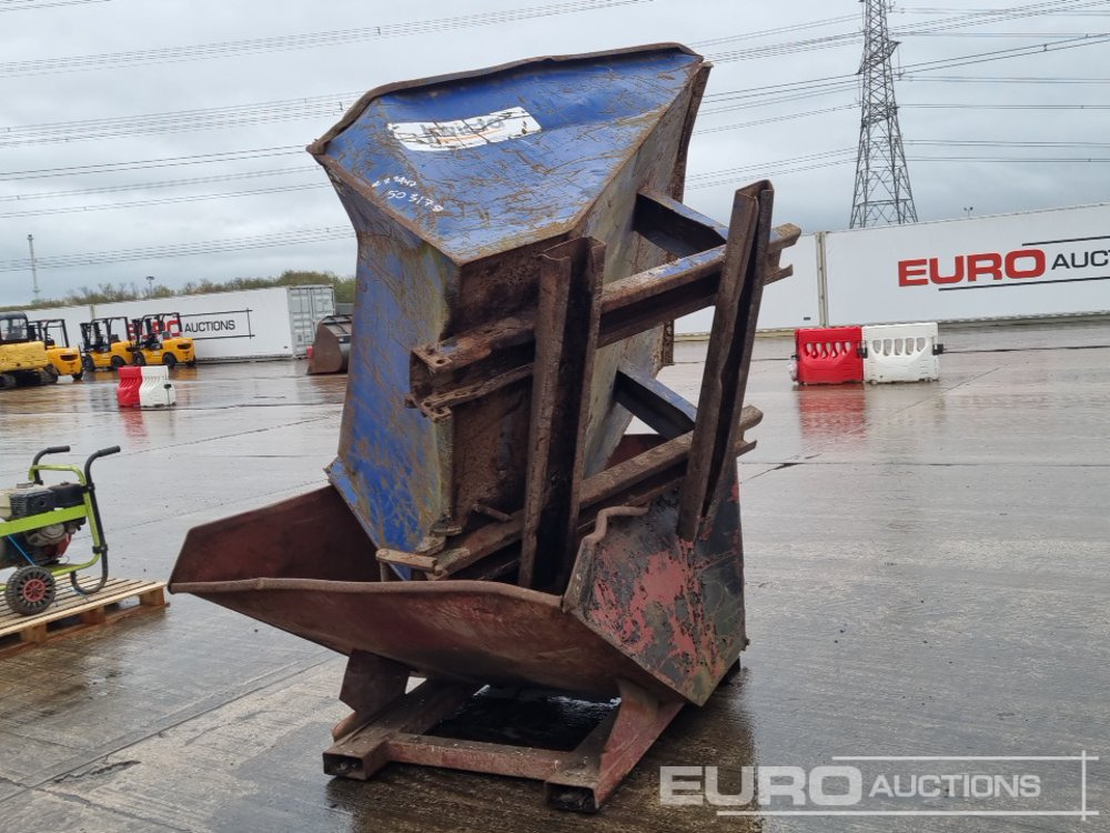 Skip to suit Forklift (2 of) - Ανατρεπόμενος κάδος: φωτογραφία 1 Skip to suit Forklift (2 of) - Ανατρεπόμενος κάδος: φωτογραφία 1