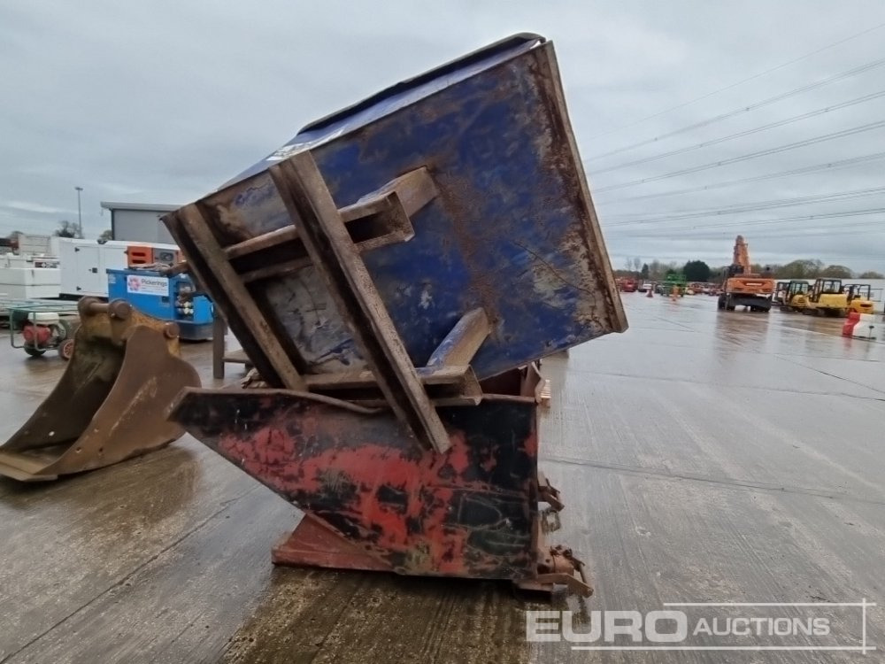 Skip to suit Forklift (2 of) - Ανατρεπόμενος κάδος: φωτογραφία 2 Skip to suit Forklift (2 of) - Ανατρεπόμενος κάδος: φωτογραφία 2