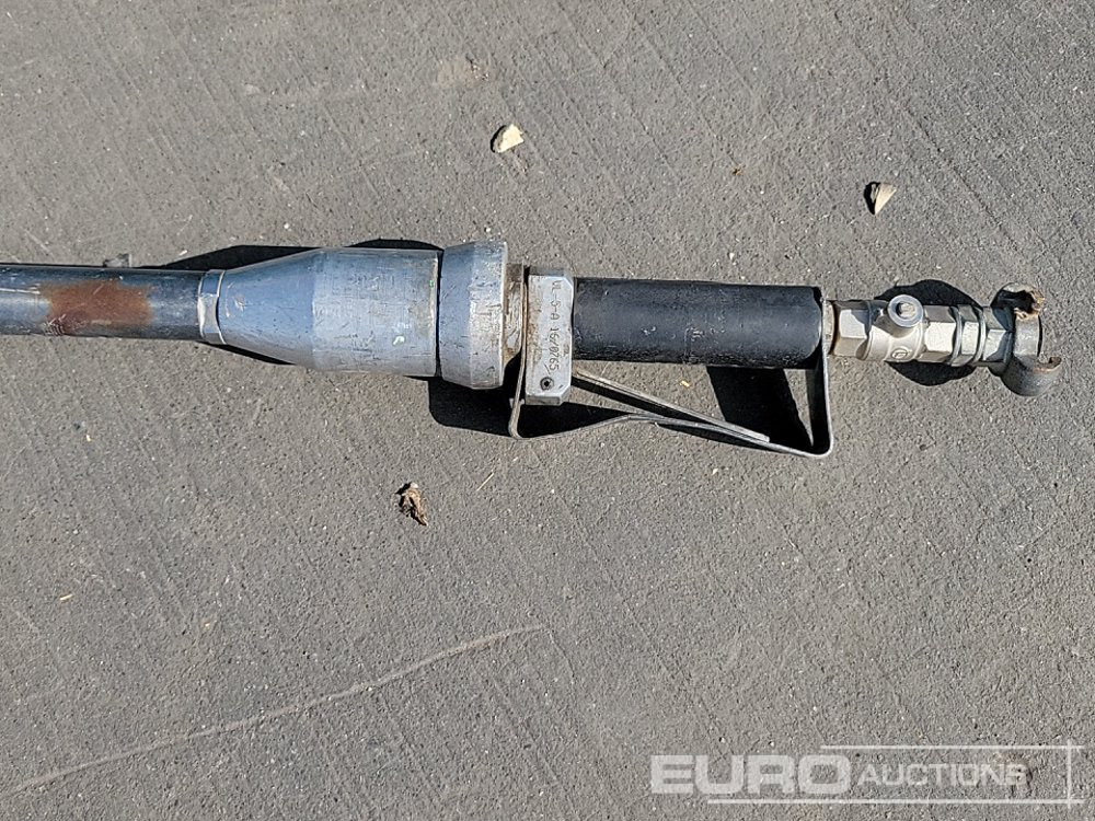 Εξοπλισμού κατασκευών Stihl Quick Cut Saw, Makita Battery Grinder, Poker Unit Pole, 110 Volt Water Sump: φωτογραφία 10