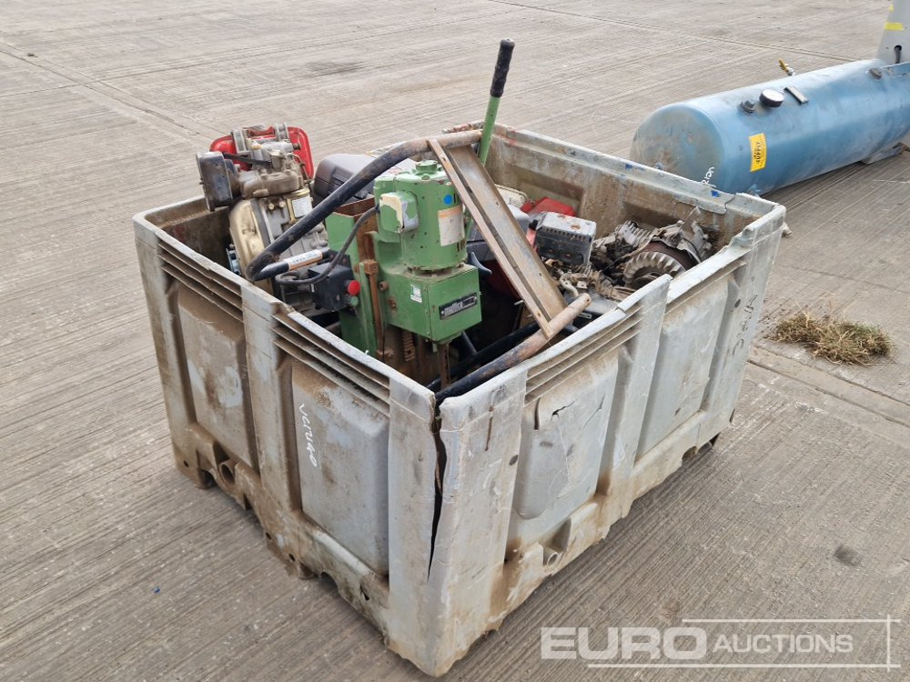 Stillage of Honda Engine (Spares), Stephill 2kVA Generator (Spares), Multico Pillar Drill (Spares), Ryobi Cordless Drill - Εξοπλισμού κατασκευών: φωτογραφία 2 Stillage of Honda Engine (Spares), Stephill 2kVA Generator (Spares), Multico Pillar Drill (Spares), Ryobi Cordless Drill - Εξοπλισμού κατασκευών: φωτογραφία 2