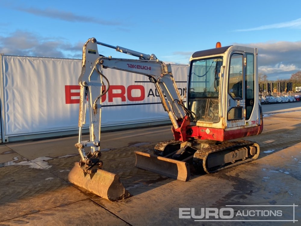 Takeuchi TB125 - Μίνι εκσκαφέας: φωτογραφία 1 Takeuchi TB125 - Μίνι εκσκαφέας: φωτογραφία 1