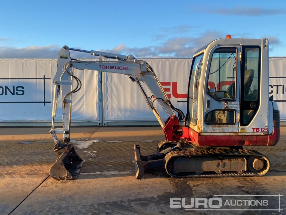 Takeuchi TB125 - Μίνι εκσκαφέας: φωτογραφία 2 Takeuchi TB125 - Μίνι εκσκαφέας: φωτογραφία 2