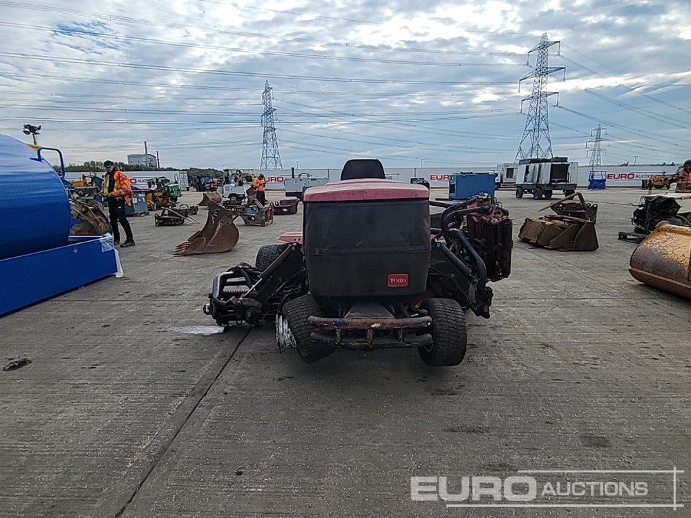 Toro Reelmaster 6700D - Χλοοκοπτικό: φωτογραφία 4 Toro Reelmaster 6700D - Χλοοκοπτικό: φωτογραφία 4