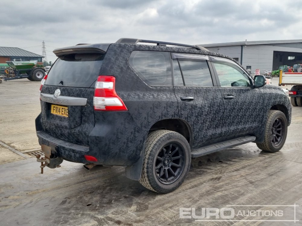 Toyota Landcruiser - SUV: φωτογραφία 5 Toyota Landcruiser - SUV: φωτογραφία 5