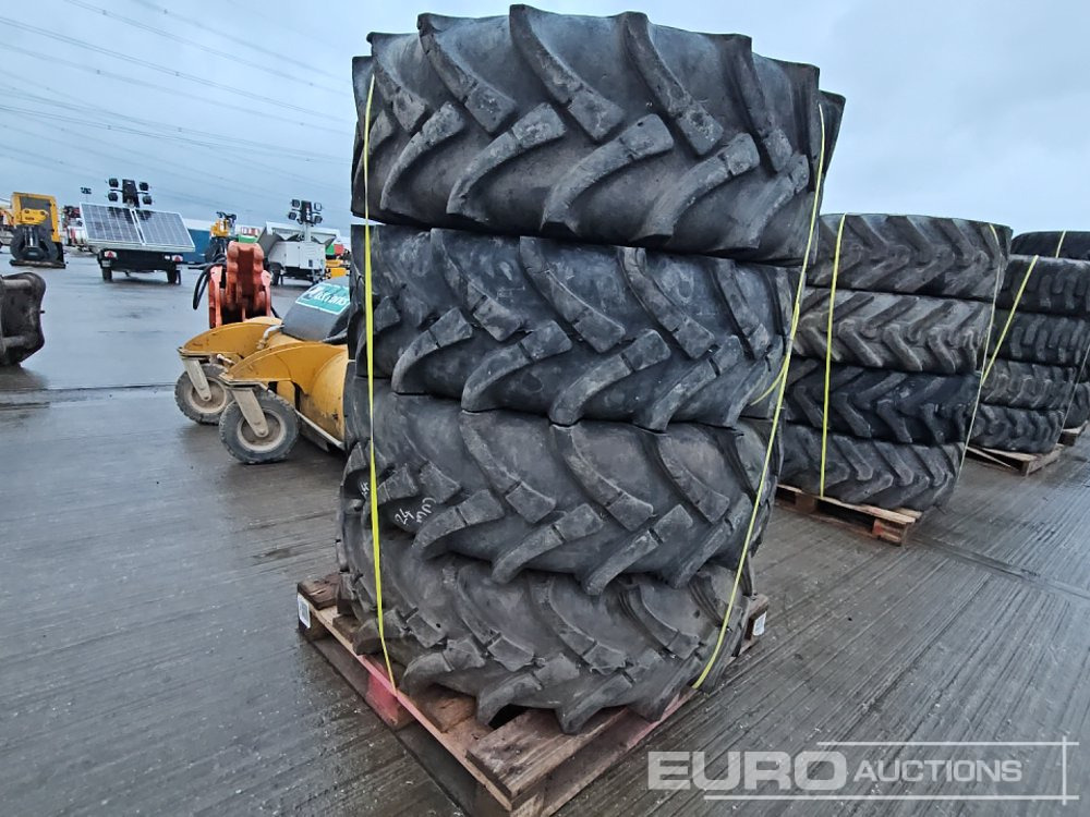 Traction Master 16.5/85-24 Tyre (4 of) - Ελαστικό: φωτογραφία 1 Traction Master 16.5/85-24 Tyre (4 of) - Ελαστικό: φωτογραφία 1