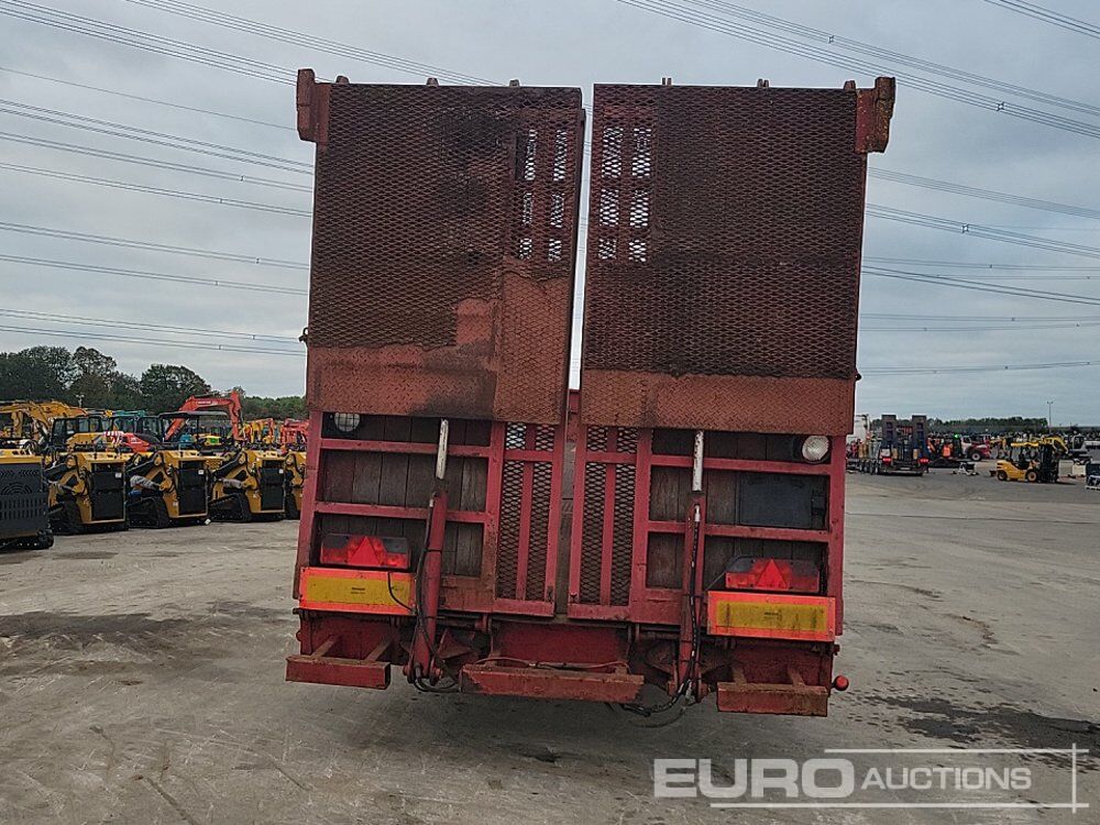 Tri Axle Low Loader Trailer, Winch, Hydraulic Ramp (Rear Axle Dragging) (Cannot Be Reconsigned) - Επικαθήμενο με χαμηλό δάπεδο: φωτογραφία 4 Tri Axle Low Loader Trailer, Winch, Hydraulic Ramp (Rear Axle Dragging) (Cannot Be Reconsigned) - Επικαθήμενο με χαμηλό δάπεδο: φωτογραφία 4