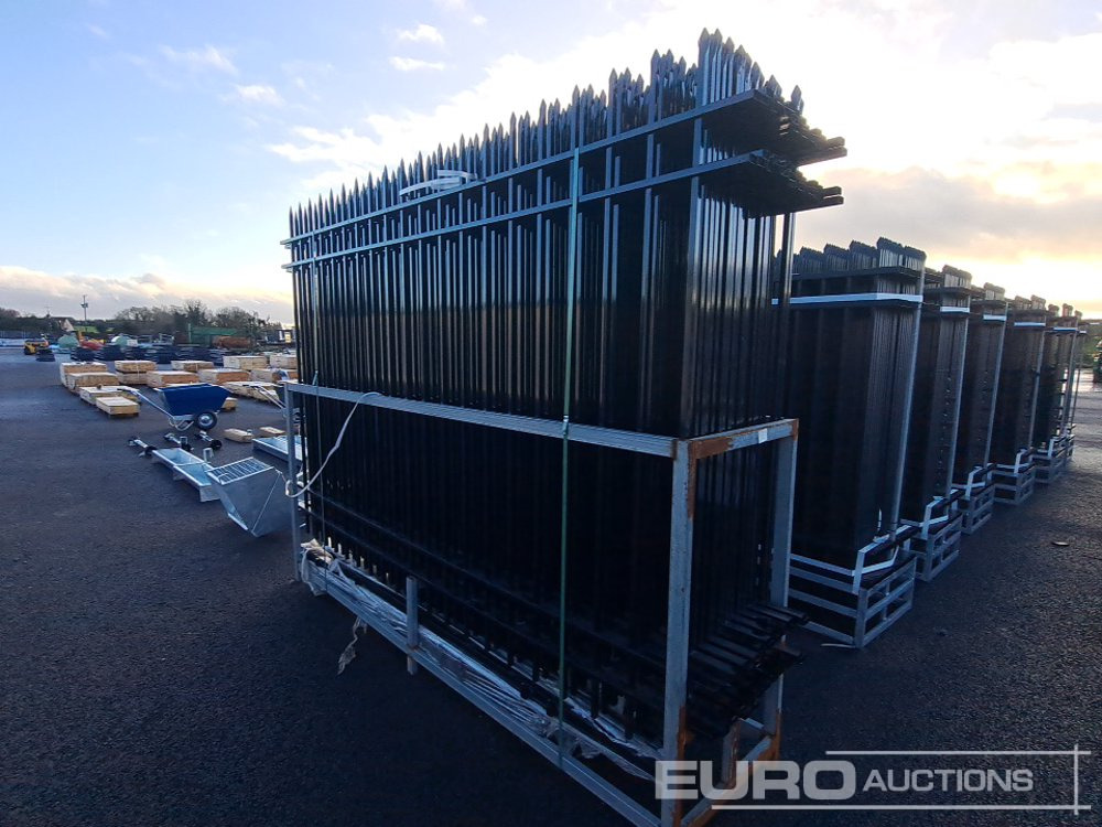 Unused 10' Fencing Panels (20 of) & Posts - Γεωργικά μηχανήματα: φωτογραφία 4 Unused 10' Fencing Panels (20 of) & Posts - Γεωργικά μηχανήματα: φωτογραφία 4