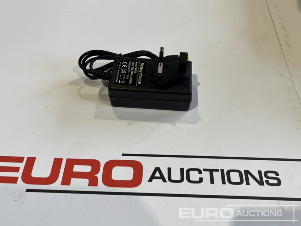 Unused Boss 21 Volt Lithium Battery Cordless Grease Gun - Εξοπλισμός γκαράζ: φωτογραφία 5 Unused Boss 21 Volt Lithium Battery Cordless Grease Gun - Εξοπλισμός γκαράζ: φωτογραφία 5