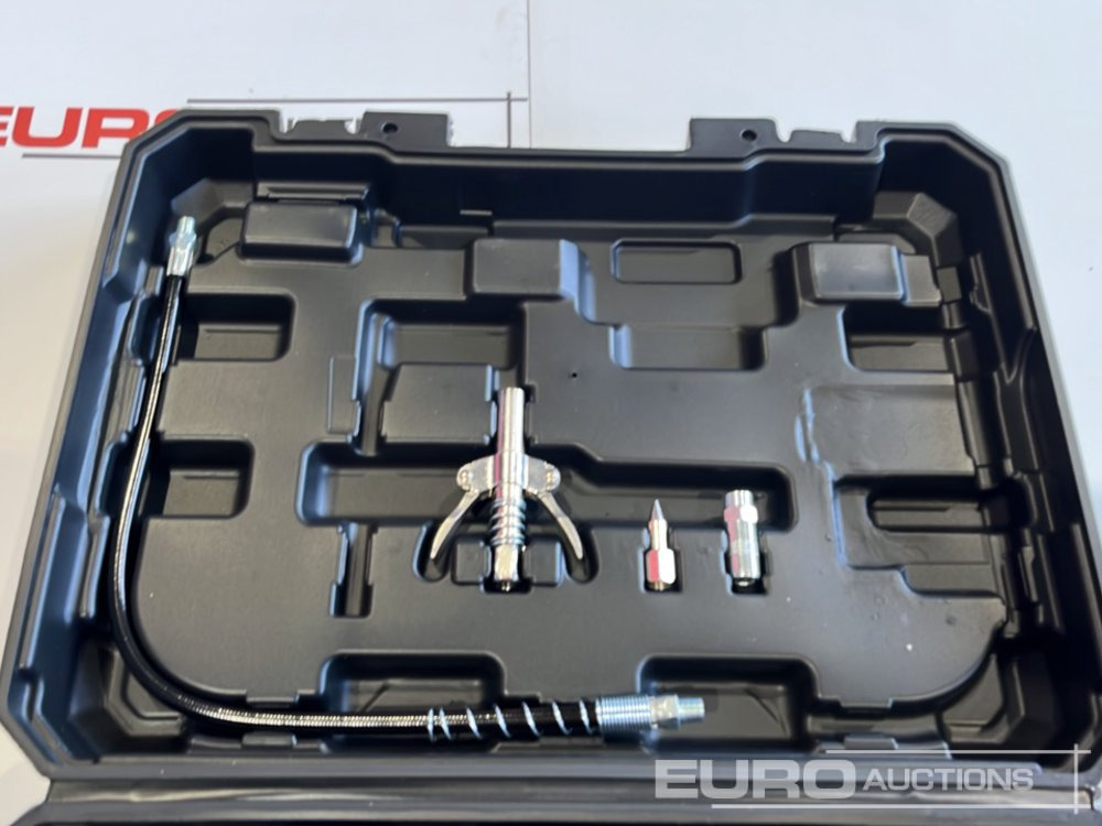 Unused Boss 21 Volt Lithium Battery Cordless Grease Gun - Εξοπλισμός γκαράζ: φωτογραφία 4 Unused Boss 21 Volt Lithium Battery Cordless Grease Gun - Εξοπλισμός γκαράζ: φωτογραφία 4