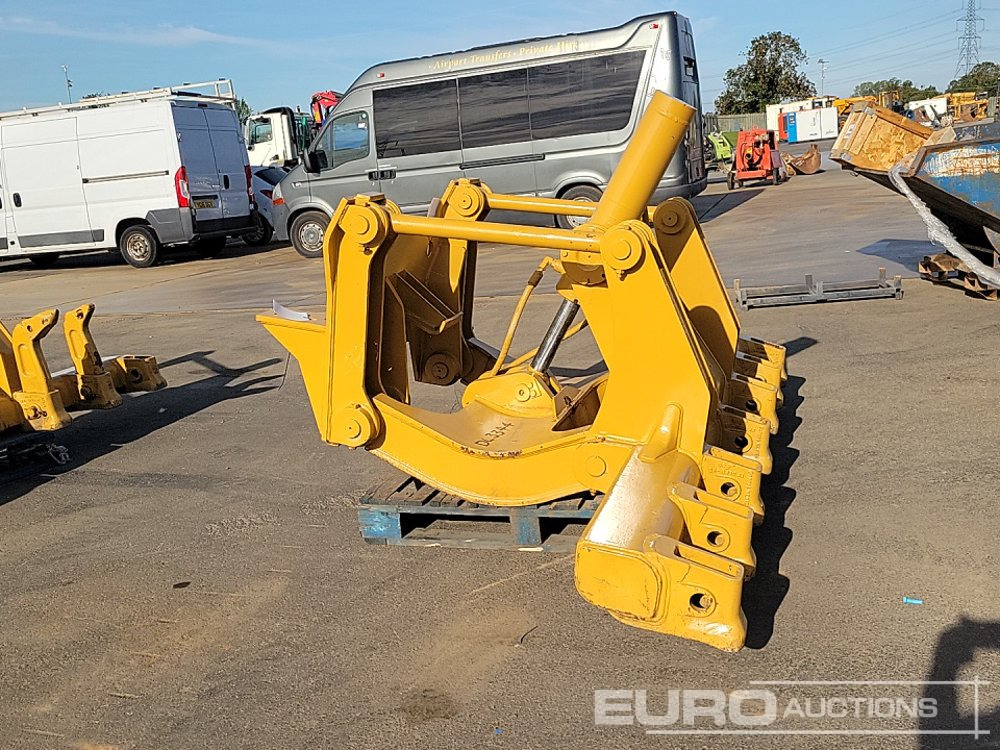 Unused CAT Hydraulic Multi Tyne Ripper to suit Grader - Κουβας: φωτογραφία 2 Unused CAT Hydraulic Multi Tyne Ripper to suit Grader - Κουβας: φωτογραφία 2