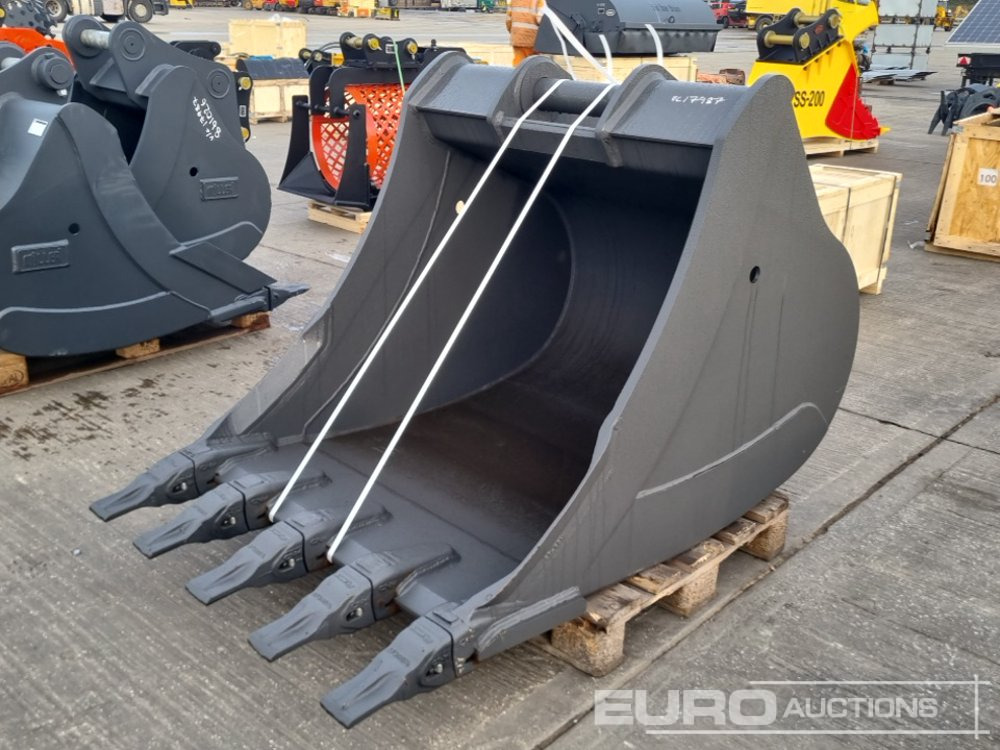 Unused CNH 44" Scoop Bucket 80mm Pin to suit 20 Ton Excavator - Κουβας: φωτογραφία 1 Unused CNH 44" Scoop Bucket 80mm Pin to suit 20 Ton Excavator - Κουβας: φωτογραφία 1
