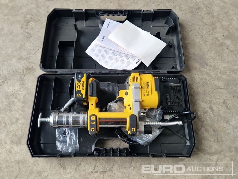 Unused Dewalt DCGG571 18 Volt Cordless Grease Gun, Battery, Charger, Case - Εξοπλισμός γκαράζ: φωτογραφία 2 Unused Dewalt DCGG571 18 Volt Cordless Grease Gun, Battery, Charger, Case - Εξοπλισμός γκαράζ: φωτογραφία 2