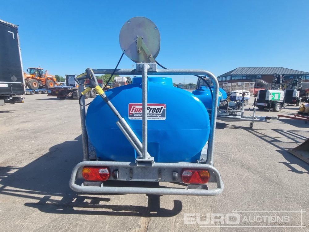 Unused Fuel Proof 2000 Litre Twin Axle Plastic Water Bowser, Karcher Petrol Hot Wash Pressure Washer, Honda Engine - Πλυστικό μηχάνημα: φωτογραφία 4 Unused Fuel Proof 2000 Litre Twin Axle Plastic Water Bowser, Karcher Petrol Hot Wash Pressure Washer, Honda Engine - Πλυστικό μηχάνημα: φωτογραφία 4