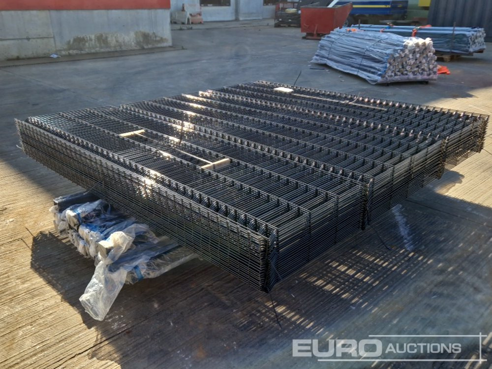 Unused Galvanised & Powder Coated Heavy Duty (5mm) Wire Mesh Fencing, 25 x H2.4m x W2.2m Panels, 26 x 60mm x 60mm x3m Posts, with Fittings (Black) - Εξοπλισμού κατασκευών: φωτογραφία 5 Unused Galvanised & Powder Coated Heavy Duty (5mm) Wire Mesh Fencing, 25 x H2.4m x W2.2m Panels, 26 x 60mm x 60mm x3m Posts, with Fittings (Black) - Εξοπλισμού κατασκευών: φωτογραφία 5