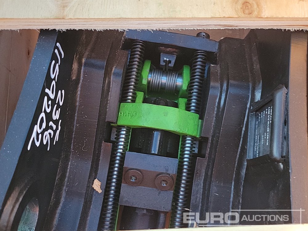 Unused Geith Hydraulic Double Lock Quick Hitch 45mm Pin to suit 4-6 Ton Excavator - Ταχυσύνδεσμος: φωτογραφία 3 Unused Geith Hydraulic Double Lock Quick Hitch 45mm Pin to suit 4-6 Ton Excavator - Ταχυσύνδεσμος: φωτογραφία 3