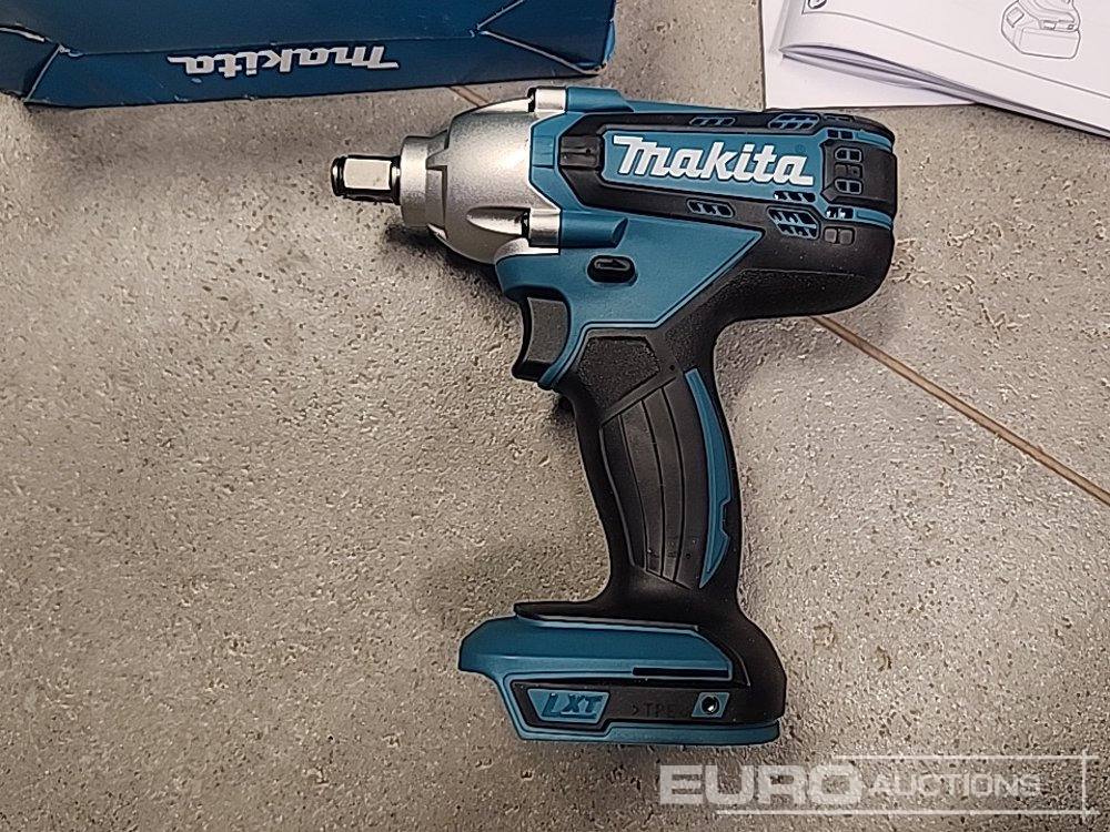 Unused Makita 18V 1/2" Li-Ion LXT Impact Wrench (Body Only) - Εξοπλισμός γκαράζ: φωτογραφία 4 Unused Makita 18V 1/2" Li-Ion LXT Impact Wrench (Body Only) - Εξοπλισμός γκαράζ: φωτογραφία 4