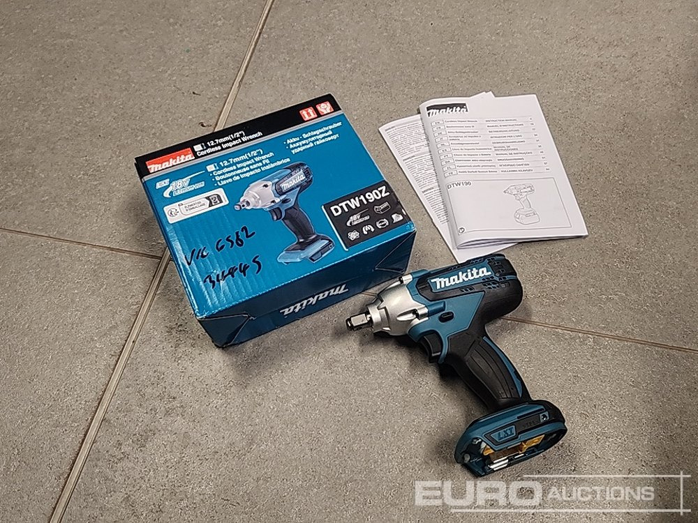 Unused Makita 18V 1/2" Li-Ion LXT Impact Wrench (Body Only) - Εξοπλισμός γκαράζ: φωτογραφία 3 Unused Makita 18V 1/2" Li-Ion LXT Impact Wrench (Body Only) - Εξοπλισμός γκαράζ: φωτογραφία 3