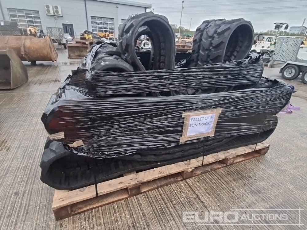 Unused Pallet of Rubber Tracks to suit Mini-8 Ton Excavator - Ερπύστρια για Κατασκευή μηχανήματα: φωτογραφία 2 Unused Pallet of Rubber Tracks to suit Mini-8 Ton Excavator - Ερπύστρια για Κατασκευή μηχανήματα: φωτογραφία 2