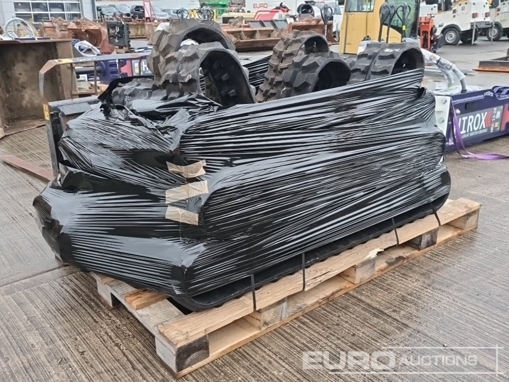 Unused Pallet of Rubber Tracks to suit Mini Excavator - Ερπύστρια για Κατασκευή μηχανήματα: φωτογραφία 1 Unused Pallet of Rubber Tracks to suit Mini Excavator - Ερπύστρια για Κατασκευή μηχανήματα: φωτογραφία 1