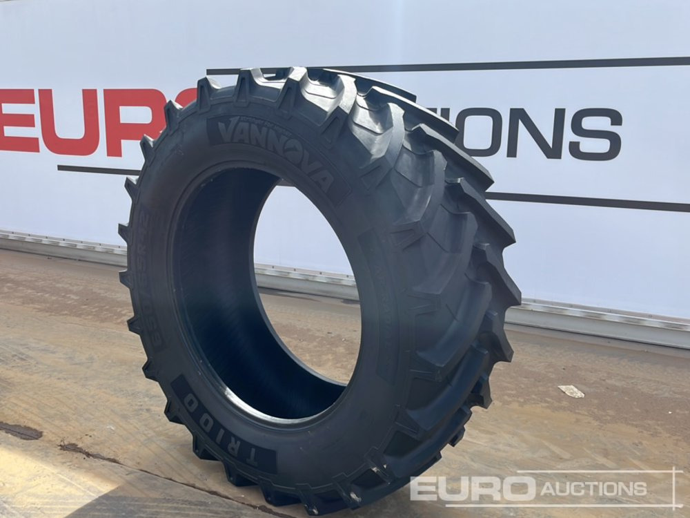 Unused Vannova 650/65R42-170 R1W Tyre (2 of) - Γεωργικά μηχανήματα: φωτογραφία 1 Unused Vannova 650/65R42-170 R1W Tyre (2 of) - Γεωργικά μηχανήματα: φωτογραφία 1