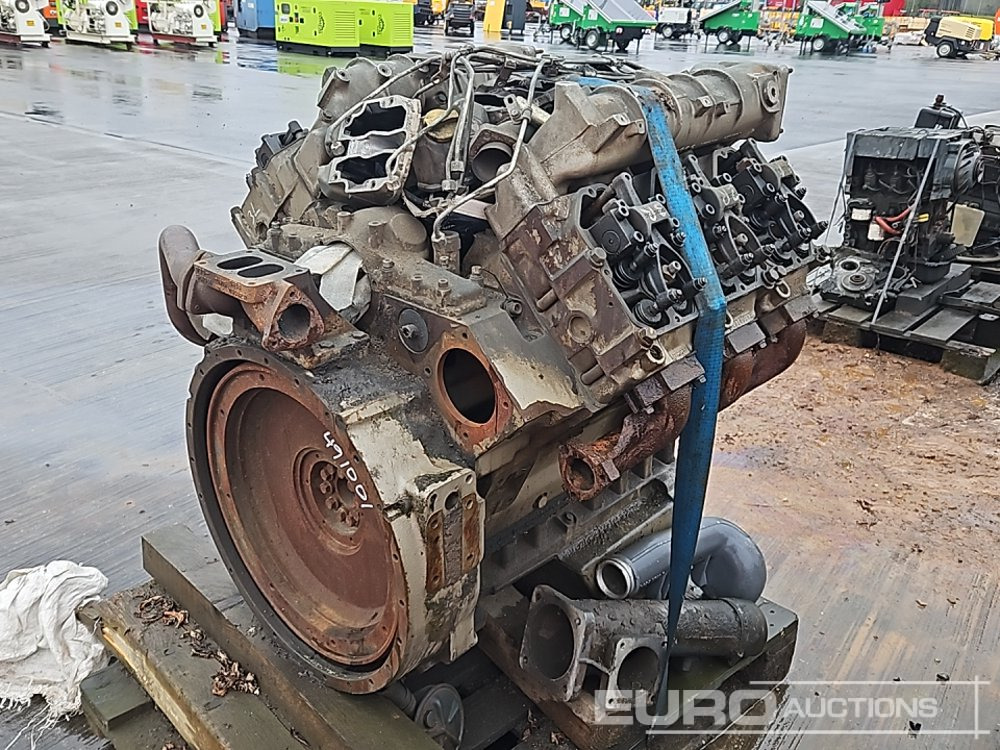 V6 Engine - Κινητήρας: φωτογραφία 1 V6 Engine - Κινητήρας: φωτογραφία 1