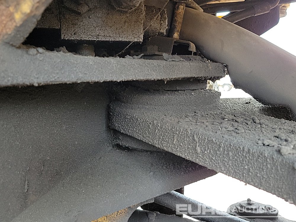 Ελαστιχοφόρος φορτωτής Volvo 180C: φωτογραφία 27