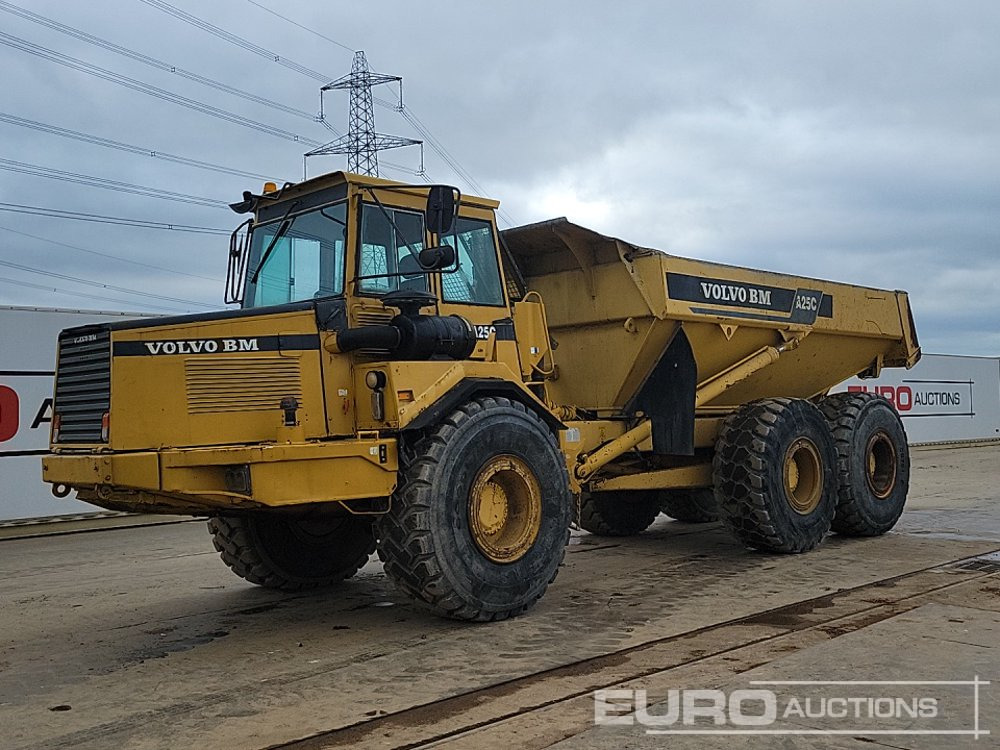 Volvo A25C - Αρθρωτό φορτηγό: φωτογραφία 1 Volvo A25C - Αρθρωτό φορτηγό: φωτογραφία 1