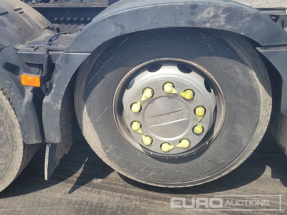 Τράκτορας Volvo FH: φωτογραφία 13