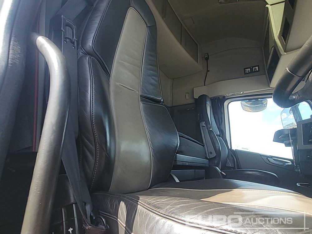 Τράκτορας Volvo FH: φωτογραφία 32