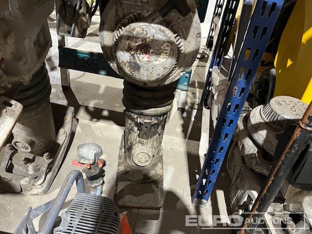 Wacker Neuson BS50-2 - Μηχανών ασφάλτου: φωτογραφία 2 Wacker Neuson BS50-2 - Μηχανών ασφάλτου: φωτογραφία 2