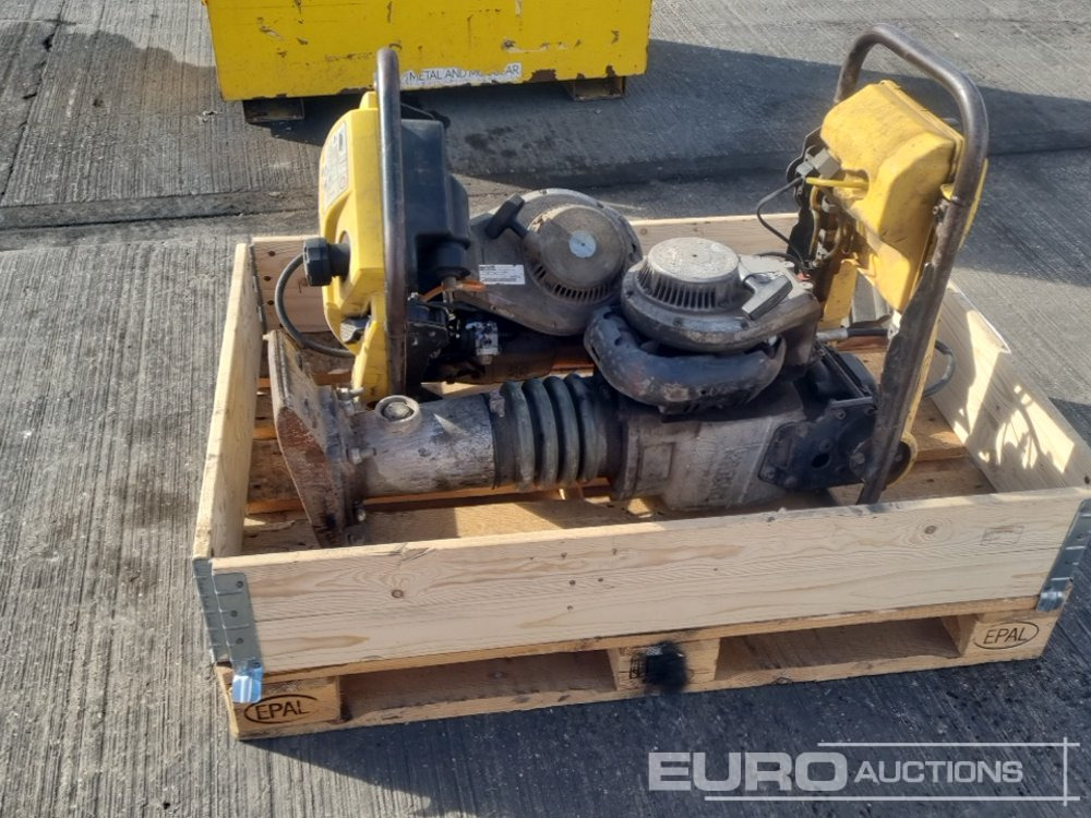 Wacker Neuson BS50-2 - Μηχανών ασφάλτου: φωτογραφία 4 Wacker Neuson BS50-2 - Μηχανών ασφάλτου: φωτογραφία 4