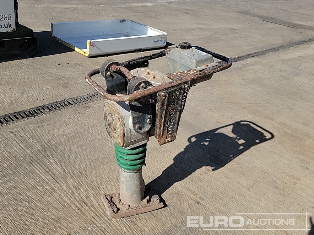 Wacker Petrol Trench Compector - Μηχανών ασφάλτου: φωτογραφία 1 Wacker Petrol Trench Compector - Μηχανών ασφάλτου: φωτογραφία 1