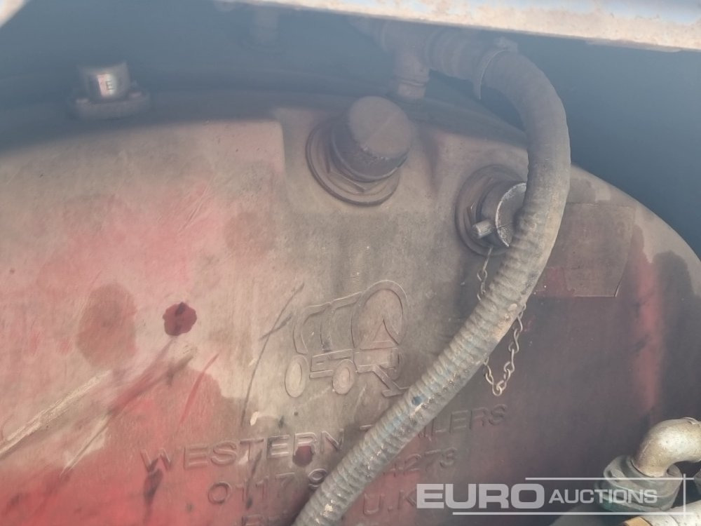 Δεξαμενή αποθήκευσης Western 2000 Litre Single Axle Bunded Fuel Bowser, Manul Pump: φωτογραφία 20 Δεξαμενή αποθήκευσης Western 2000 Litre Single Axle Bunded Fuel Bowser, Manul Pump: φωτογραφία 20